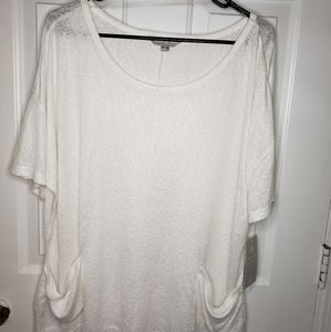 Sheer white shirt w/ pockets! NWT